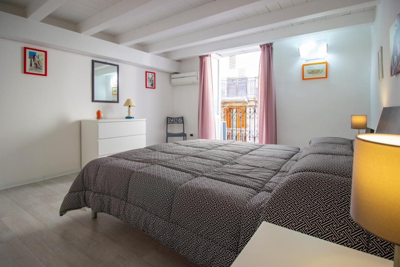 Maniace Homes - Federico & Angelica By Ortigia Apartments Szirakúza Kültér fotó